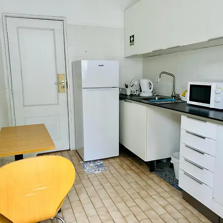 Grand Sasimi House Pensjonat 3*