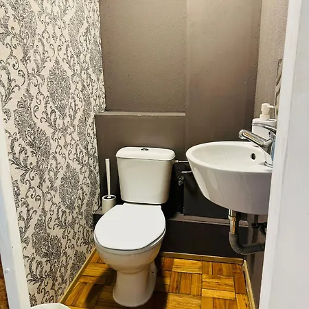 Pensjonat Grand Sasimi House 3*