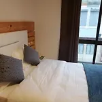 Penzion Grand Sasimi House 3*
