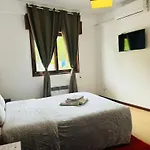 Grand Sasimi House Penzion 3*