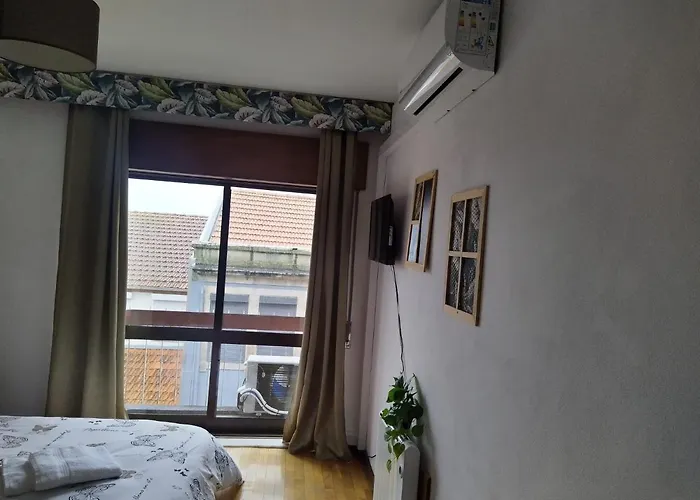 Grand Sasimi House Pensionat Oporto