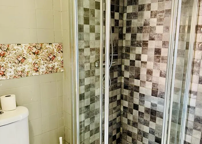 Pensionat Grand Sasimi House