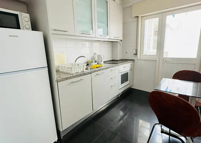 Pensionat Grand Sasimi House Oporto